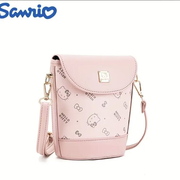 Helly Kitty Cross Body Bag Soft Pink NWT - Picture 6 of 6